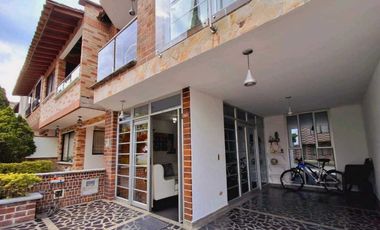 VENDO HERMOSA CASA UNIFAMILIAR EN LA ESTRELLA SECTOR BAVARIA