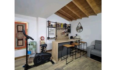 VENDO HEMOSA CASA EN SURAMERICA MUY AMPLIA CERCA  TODO MALL SURAMÉRICA