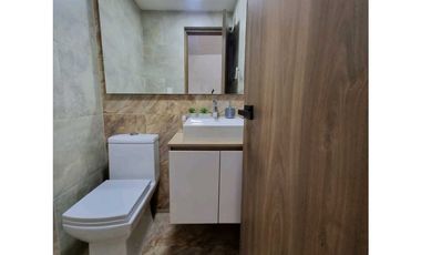 VENDO HEMOSA CASA EN SURAMERICA MUY AMPLIA CERCA  TODO MALL SURAMÉRICA