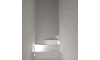 HERMOSA CASA X LA FRONTERA POBLADO CERCA A TODO