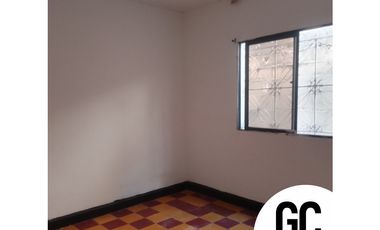 se arrienda casa Barrio salamanca-Soledad
