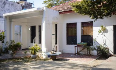 SE VENDE Y ARRIENDA CASA ESTILO REPUBLICANO EN AV.LIBERTADOR