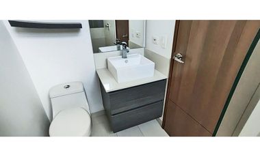 Vendo apto en perfecto estado Los Parras piso alto con buena vista