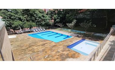 Vendo apto en perfecto estado Los Parras piso alto con buena vista