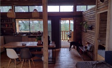 VENTA DE CABAÑA EN SANTA ELENA