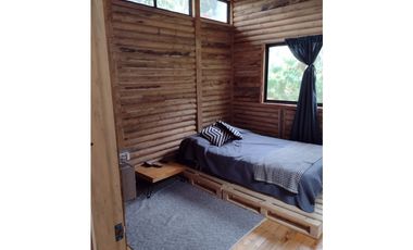 VENTA DE CABAÑA EN SANTA ELENA