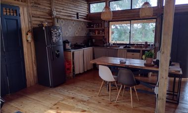 VENTA DE CABAÑA EN SANTA ELENA