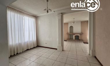 Casa en renta en Lomas del Parque