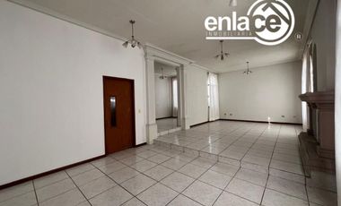 Casa en renta en Lomas del Parque