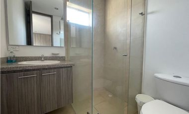 Se arrienda apartamento en sector central, Santa Marta