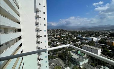 Se arrienda apartamento en sector central, Santa Marta