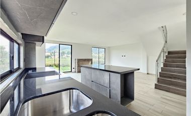 SE VENDE CASA EN COTA VEREDA LA MOYA - CAMELLON STA ROSALIA