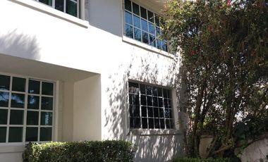 Casa en renta, Club de Golf San Carlos, Metepec, Edo. de México.