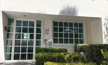 Casa en renta, Club de Golf San Carlos, Metepec, Edo. de México.