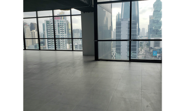 SEA CONFIABLE ALQUILA OFICINAS EN FINANCIAL CENTER