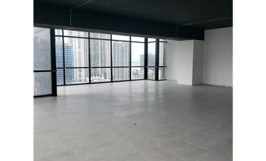 SEA CONFIABLE ALQUILA OFICINAS EN FINANCIAL CENTER