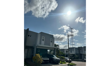 BRISAS DEL GOLF / PH AUGUSTA / 3 HABITACIONES / 2 NIVELES
