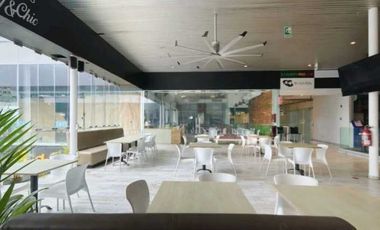 LOCAL EN AVENIDA BALBOA IDEAL PARA RESTAURANTE 148M2