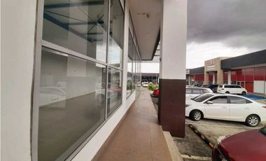 ALQUILO LOCAL EN CHORRERA COSTA VERDE UNIPLAZA 118MTS