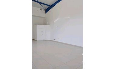 ALQUILO LOCAL EN CHORRERA COSTA VERDE UNIPLAZA 118MTS
