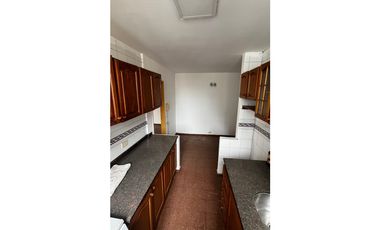VENTA DEPARTAMENTO SEMIPISO 3 DORMITORIOS EN CENTRO CORDOBA