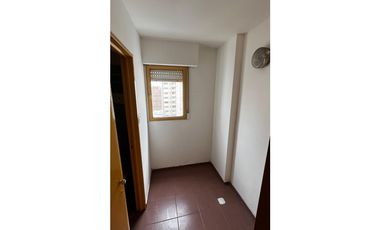 VENTA DEPARTAMENTO SEMIPISO 3 DORMITORIOS EN CENTRO CORDOBA