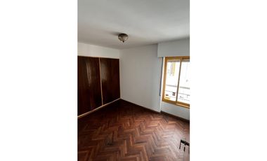 VENTA DEPARTAMENTO SEMIPISO 3 DORMITORIOS EN CENTRO CORDOBA