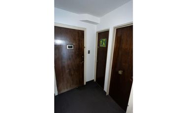 VENTA DEPARTAMENTO SEMIPISO 3 DORMITORIOS EN CENTRO CORDOBA