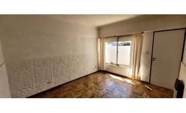 PH de 2 amb con patio en muy buena ubicación en MDP.