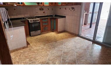Alquiler Casa 3 dormitorios Barrio Los Paraisos