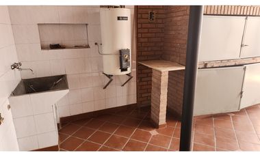 Alquiler Casa 3 dormitorios Barrio Los Paraisos