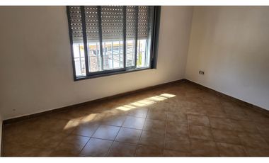 Alquiler Duplex Interno 2 dor Barrio Los Paraisos