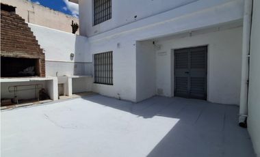 Alquiler Duplex Interno 2 dor Barrio Los Paraisos