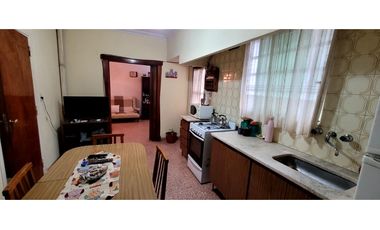 Muy linda casa en 2 plantas en venta en estupenda ubicación