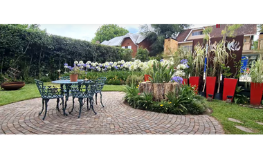 BARRIO LOS ANGELES  MASCHWITZ OPORTUNIDAD - HERMOSA CASA EN VENTA -