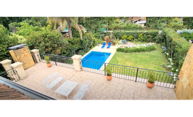 BARRIO LOS ANGELES  MASCHWITZ OPORTUNIDAD - HERMOSA CASA EN VENTA -