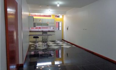 El Rubí de Saenz Peña, casa 2 ó 3 dormitorios impecable y equipada!