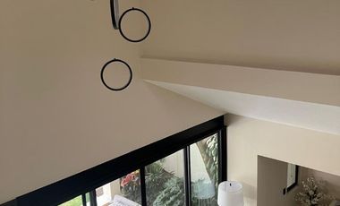 PRIVADA CON PORTON  ELECTRICO