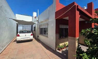 Casa para 2 Familias en venta en Wilde