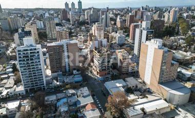 Dpto 1 dorm en Torre Luminia, Brown y Roca, Nqn