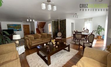 Casa en Arriendo en Parcela a orilla de carretera con 2 casas en Sector Polincay