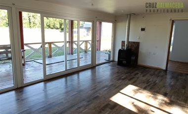 Casa en Arriendo en Parcela a orilla de carretera con 2 casas en Sector Polincay