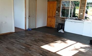 Casa en Arriendo en Parcela a orilla de carretera con 2 casas en Sector Polincay