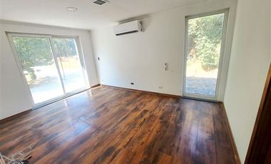 Parcela en Venta en Calle Liray, Colina.