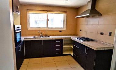 Parcela en Venta en Calle Liray, Colina.