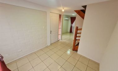 Casa en Venta en VILLA CARDENAL RAÚL SILVA HENRÍQUEZ