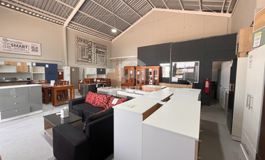 Local Comercial en Venta en La Cantera 2000