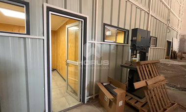 Local Comercial en Venta en La Cantera 2000