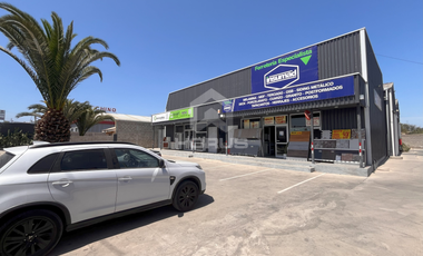 Local Comercial en Venta en La Cantera 2000