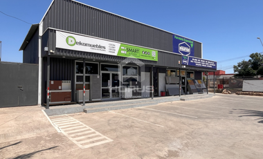 Local Comercial en Venta en La Cantera 2000